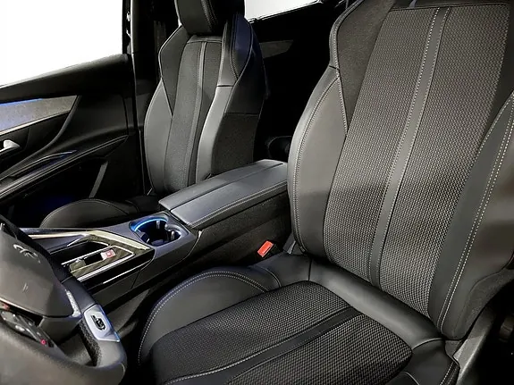 Peugeot 5008 2024 photo 5