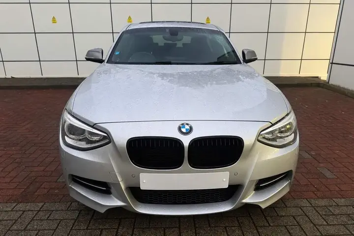 BMW 1 Series 2014 photo 2