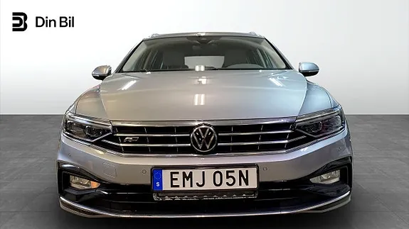Volkswagen Passat 2022 photo 4