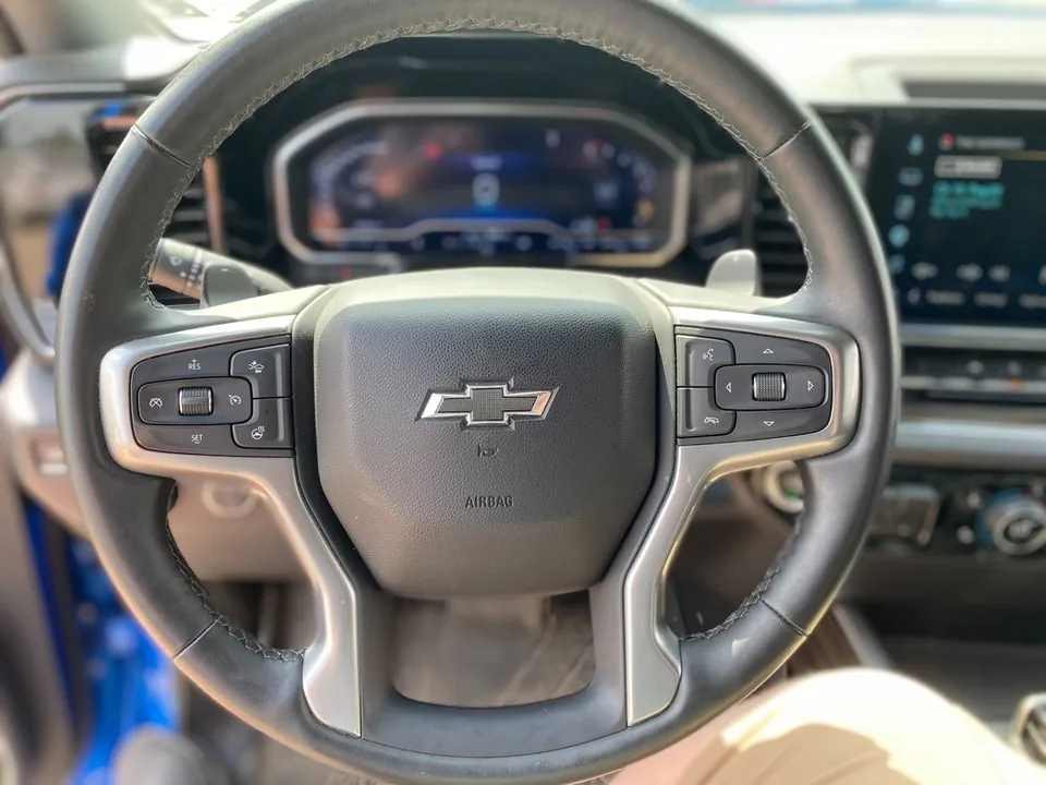 Chevrolet Silverado 1500 2025 photo 4
