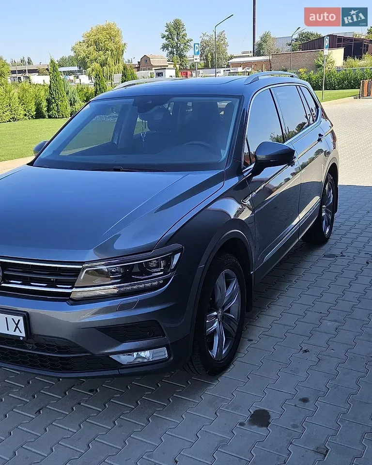 Volkswagen Tiguan 2020 photo 2