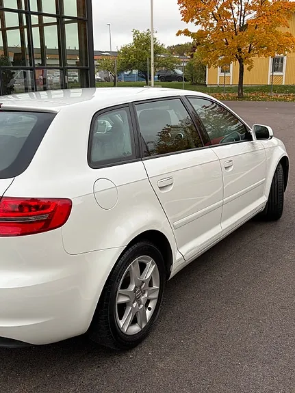 Audi A3 2012 photo 2