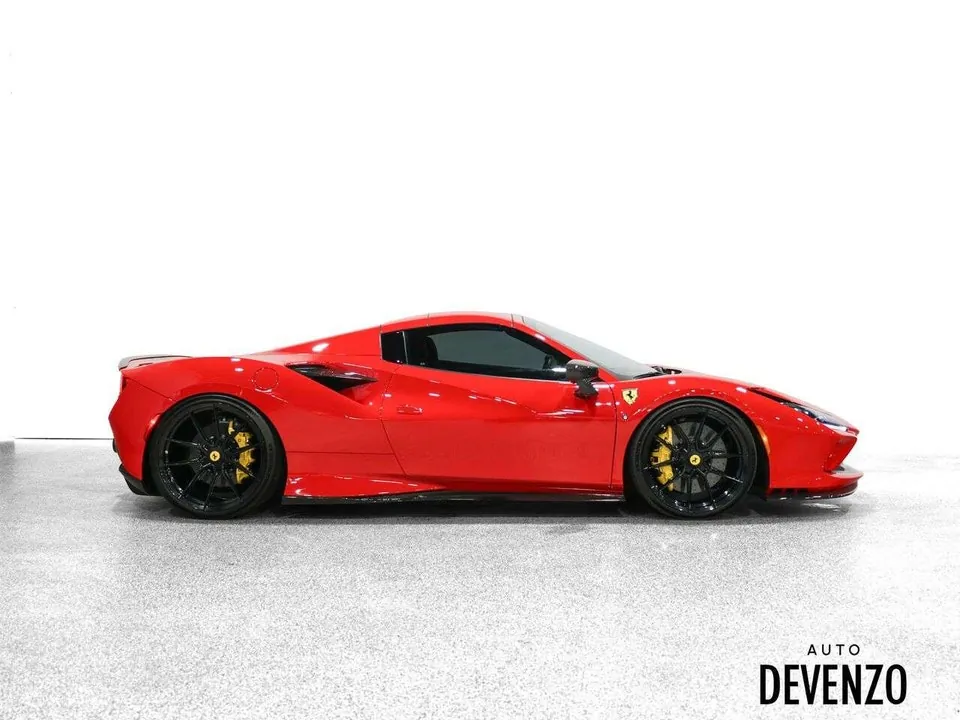 Ferrari F8 Spider 2023 photo 4