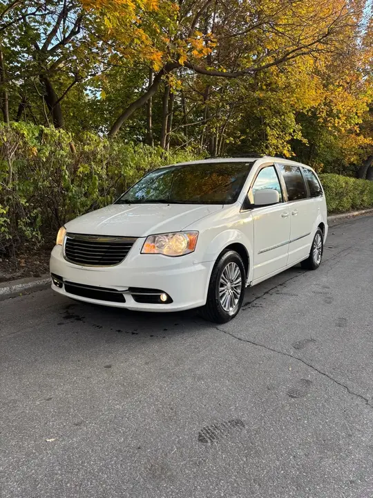 Chrysler Town & Country