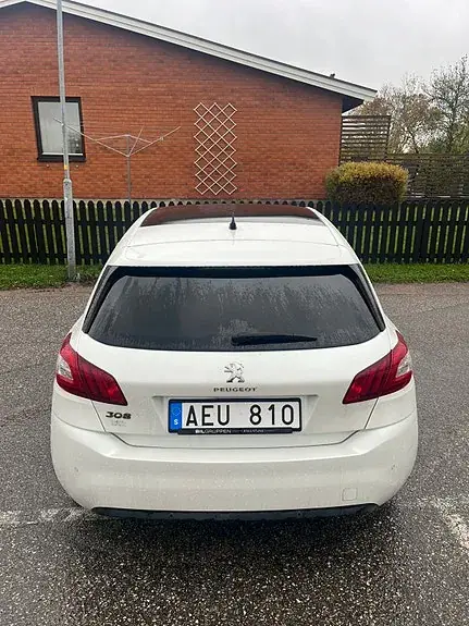 Peugeot 308 2013 photo 5