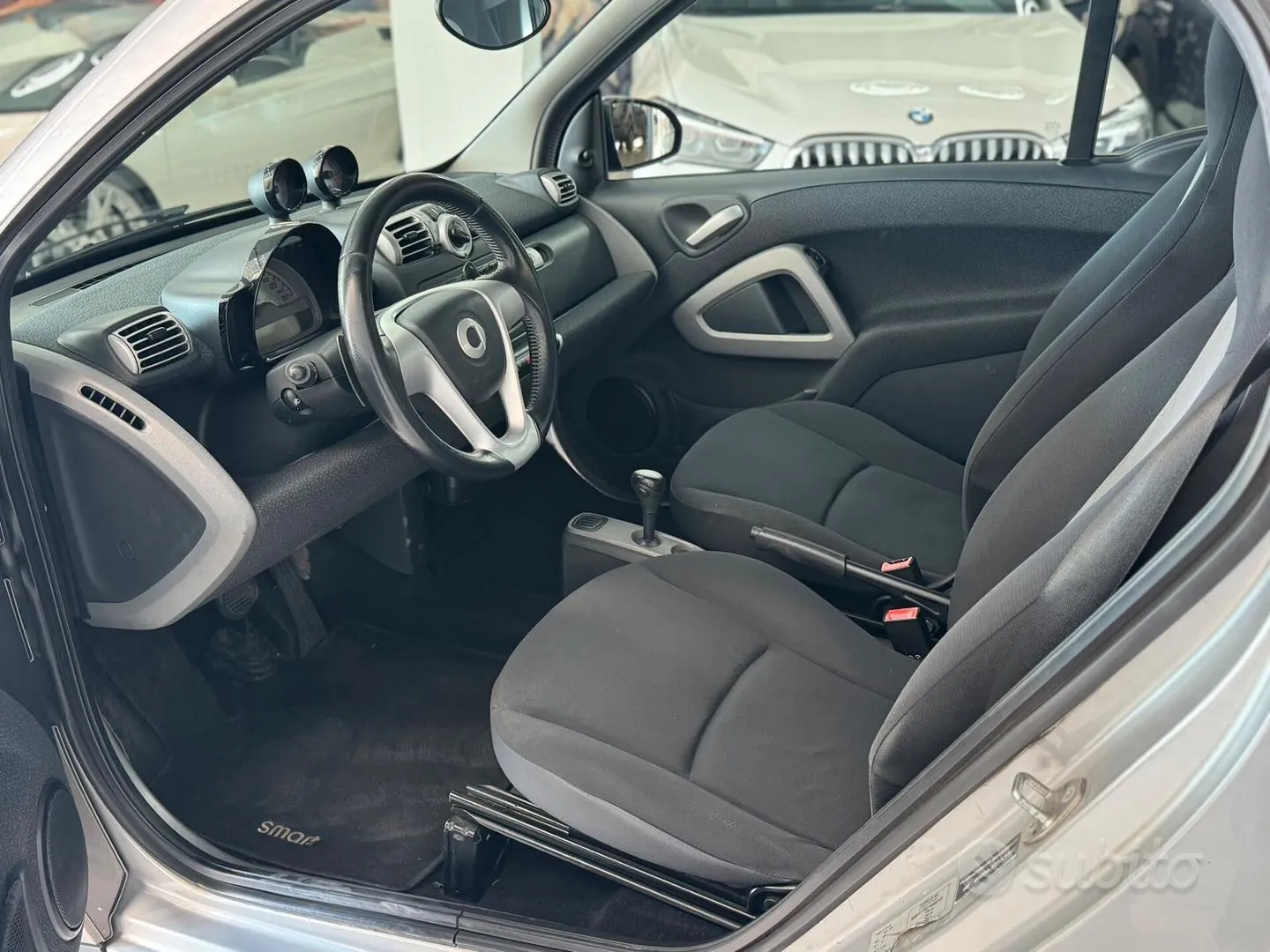 Smart Fortwo 2010 photo 5