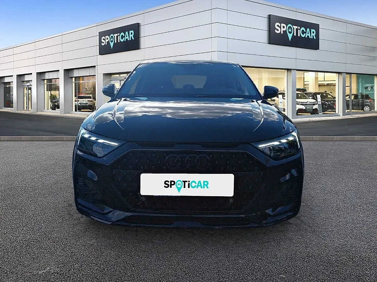 Audi A1 2025 photo 2