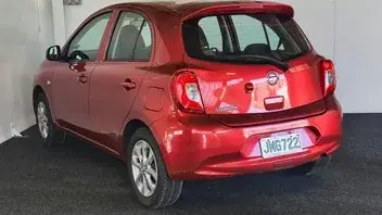 Nissan March 2015 photo 5