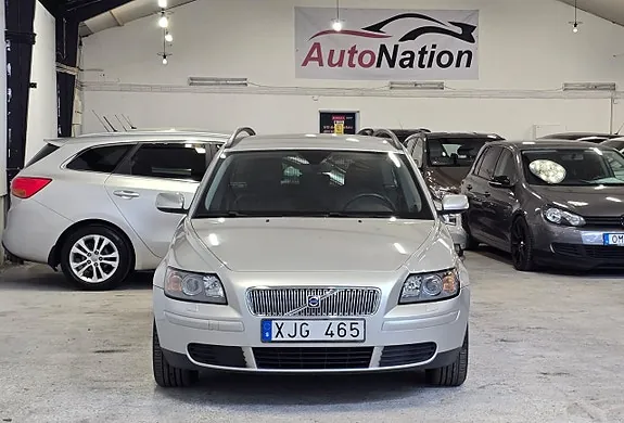 Volvo V50 2006 photo 2
