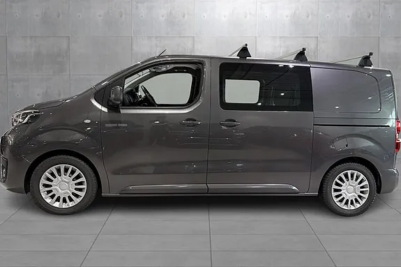 Toyota Proace 2023 photo 2