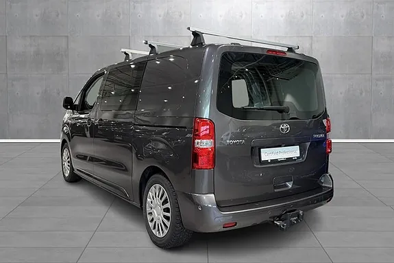 Toyota Proace 2023 photo 3