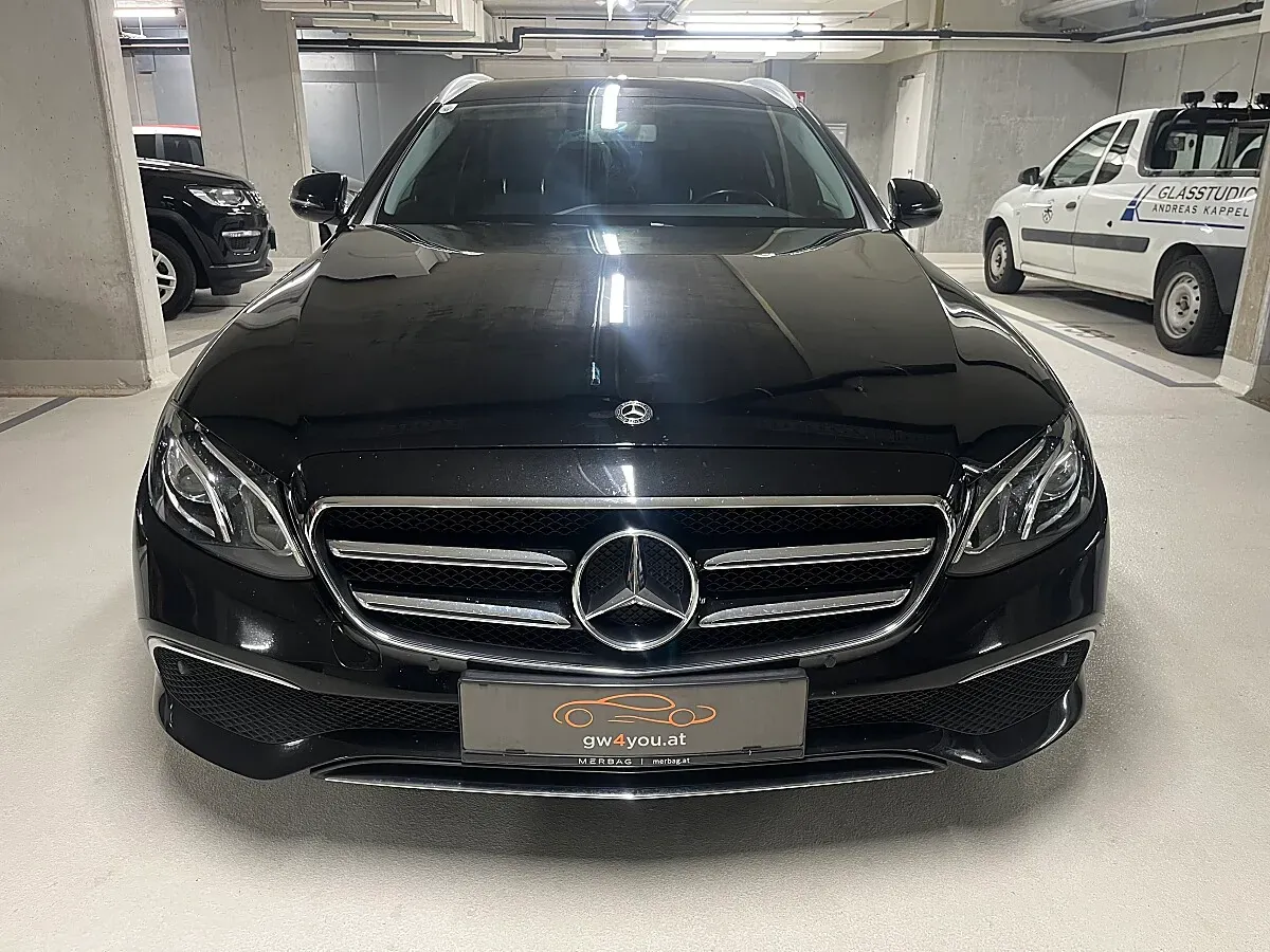 Mercedes-Benz E-Class 2019 photo 2