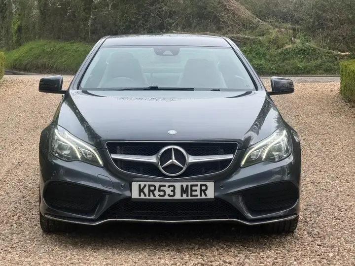 Mercedes-Benz E-Class 2014 photo 2