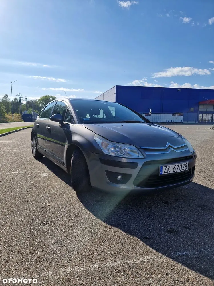 Citroen C4 2009 photo 3
