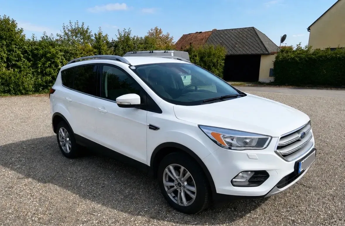 Ford Kuga 2017 photo 2