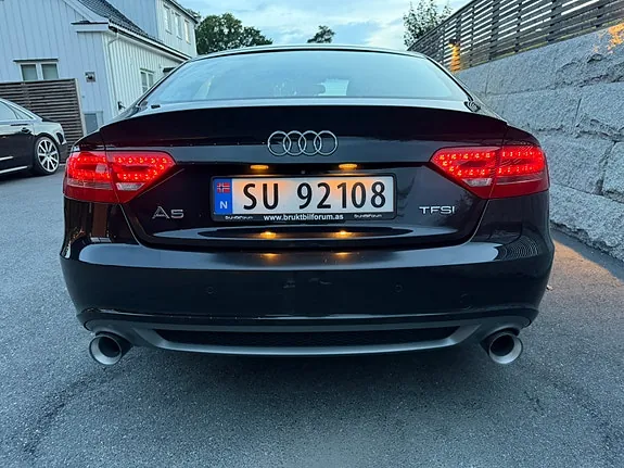 Audi A5 2011 photo 4
