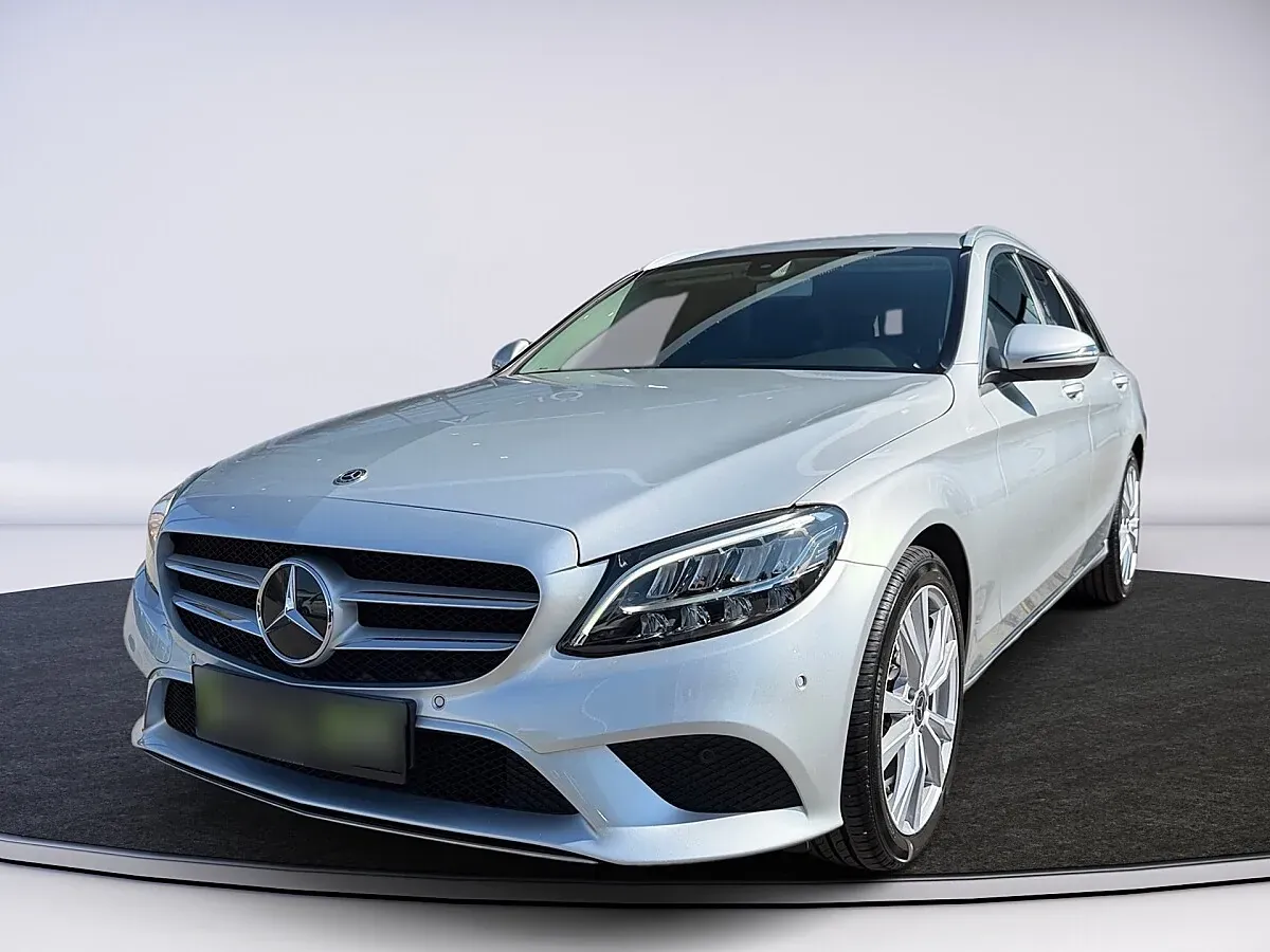 Mercedes-Benz C-Class 2019 photo 3