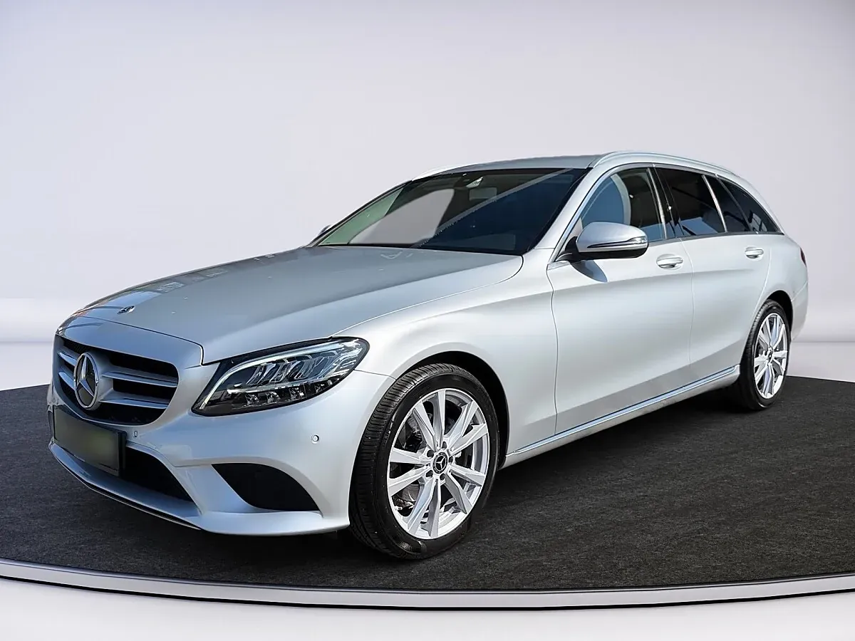 Mercedes-Benz C-Class 2019 photo 2