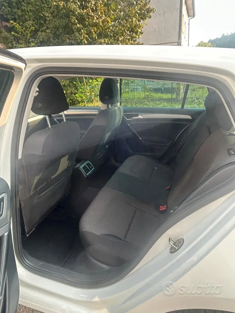 Volkswagen Golf 2018 photo 5