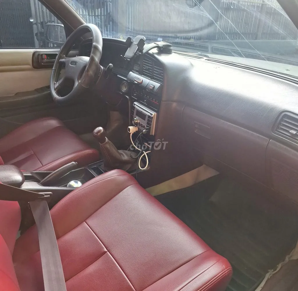 Toyota Cressida 1992 photo 4