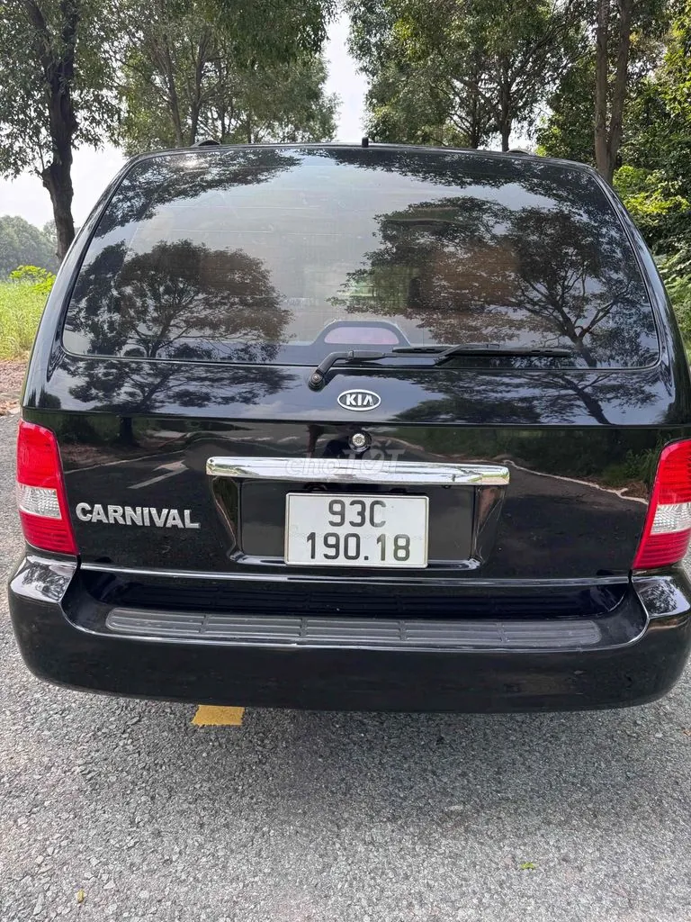 Kia Carnival 2007 photo 2