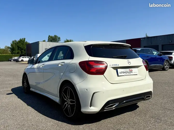 Mercedes-Benz A-Class 2017 photo 5
