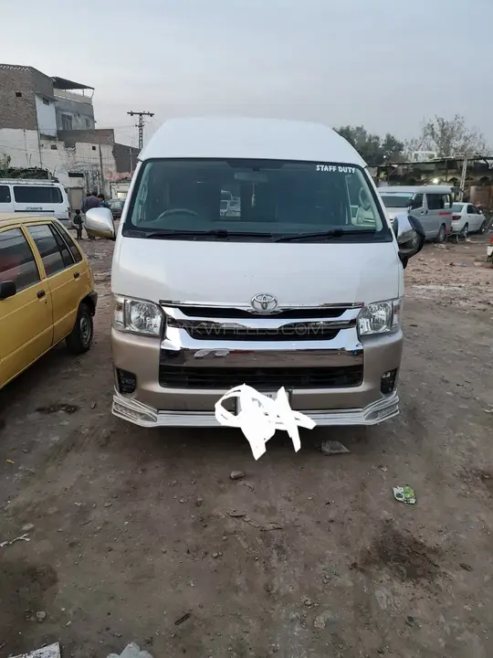 Toyota Hiace