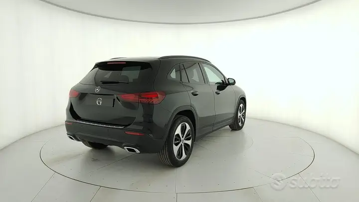 Mercedes-Benz Gla 2026 photo 3