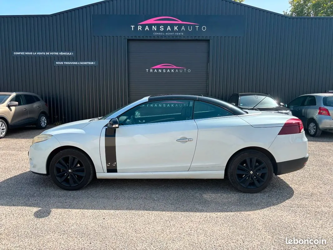 Renault Megane 2011 photo 4
