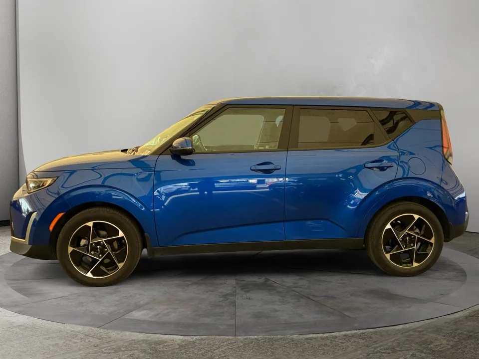 Kia Soul 2024 photo 2
