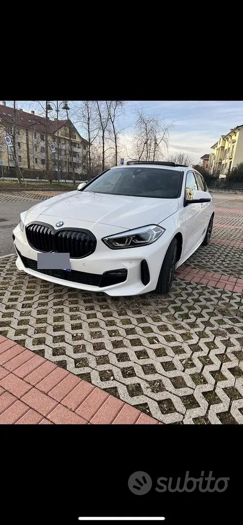 BMW 1 Series 2023 photo 3