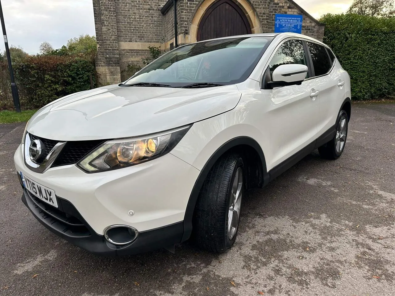 Nissan Qashqai 2015 photo 2
