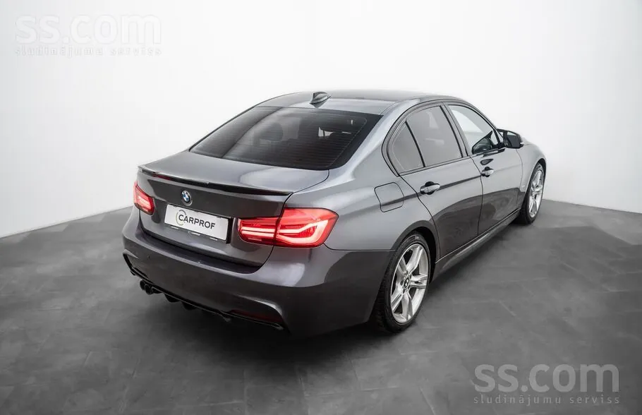 BMW 330 E 2016 photo 3
