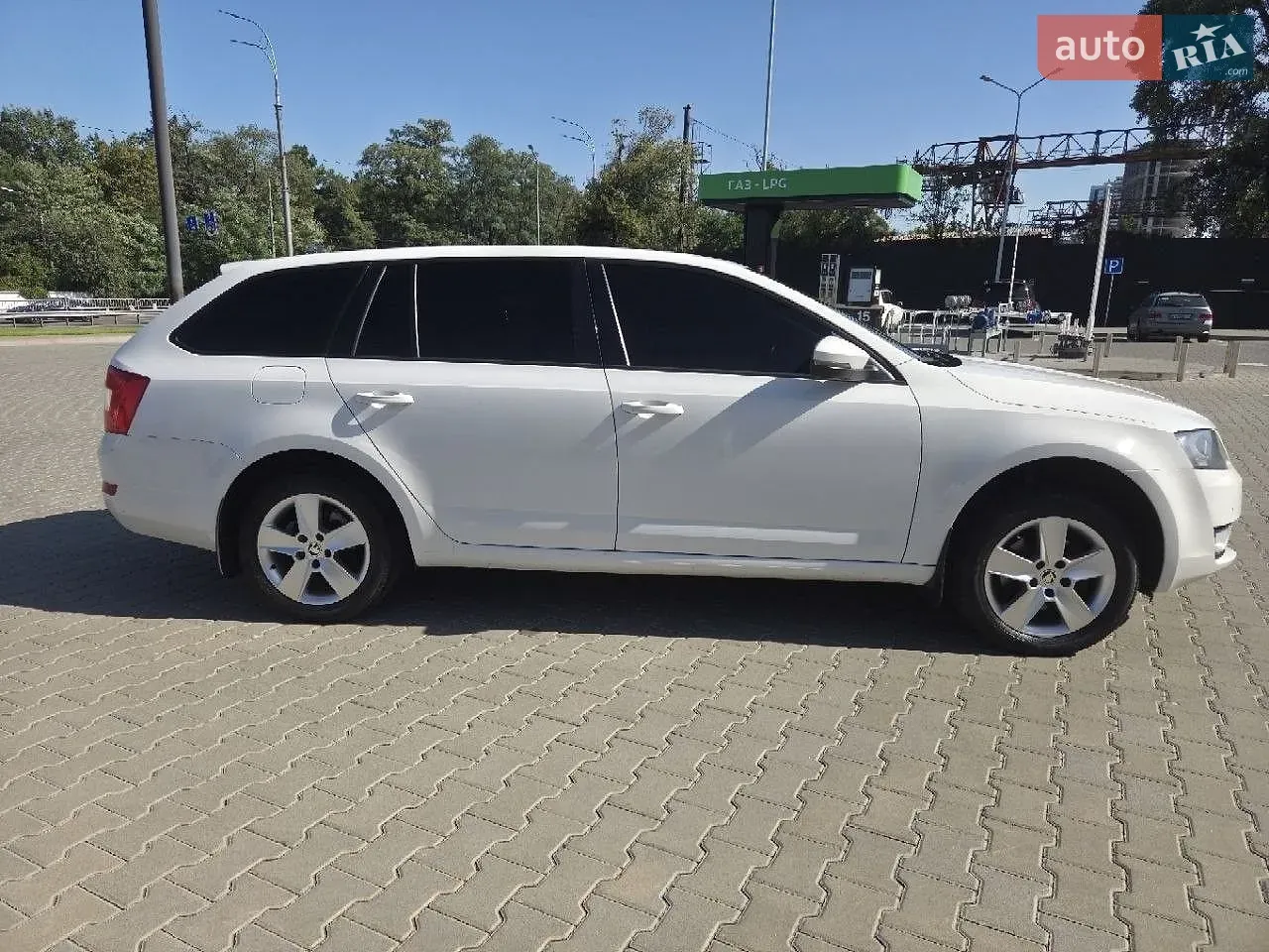 Skoda Octavia 2016 photo 3