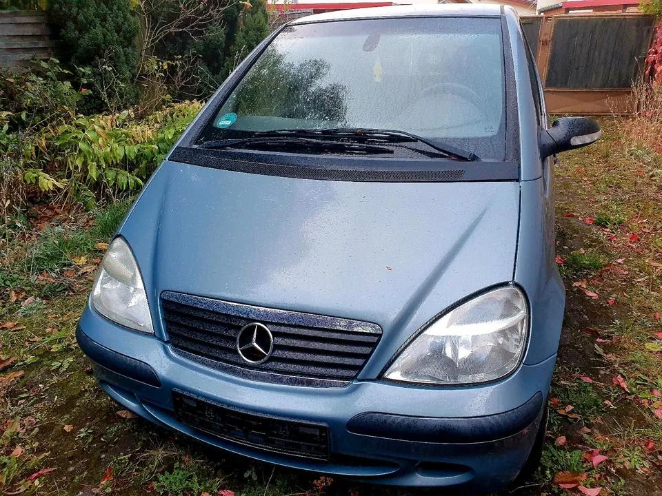Mercedes-Benz A160
