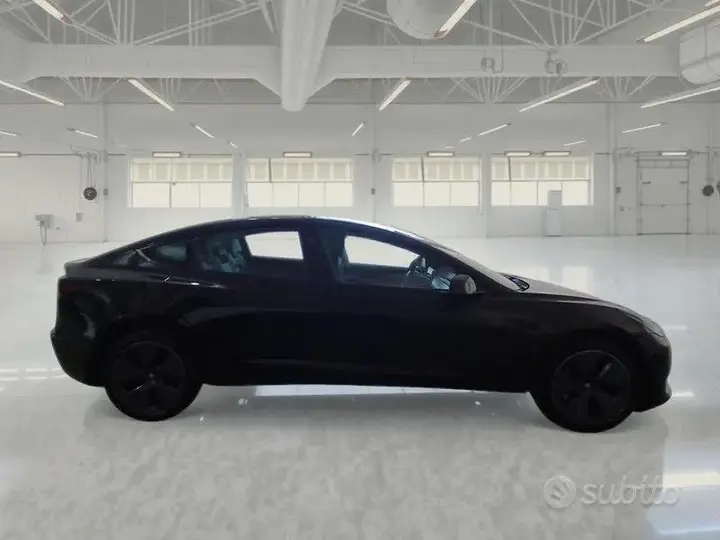 Tesla Model 3 2021 photo 3
