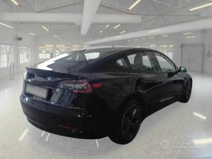Tesla Model 3 2021 photo 4