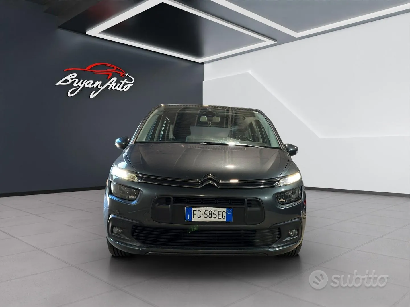 Citroen C4 Picasso 2017 photo 2