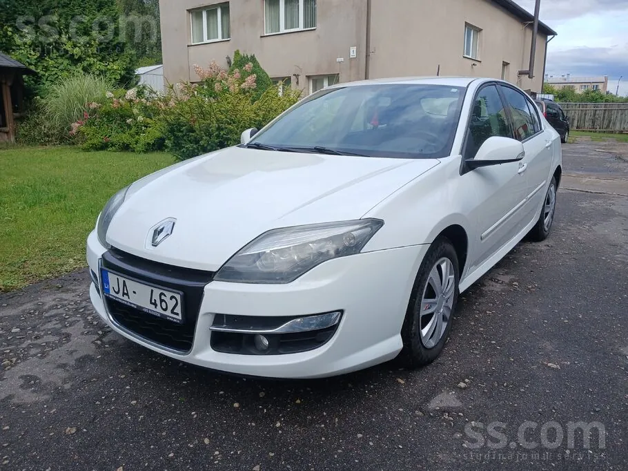 Renault Laguna 2012 photo 4