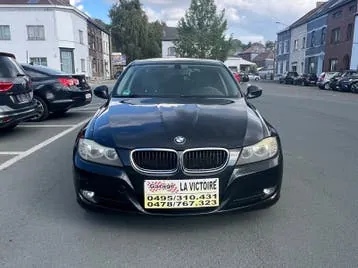 BMW 318D 2009 photo 3