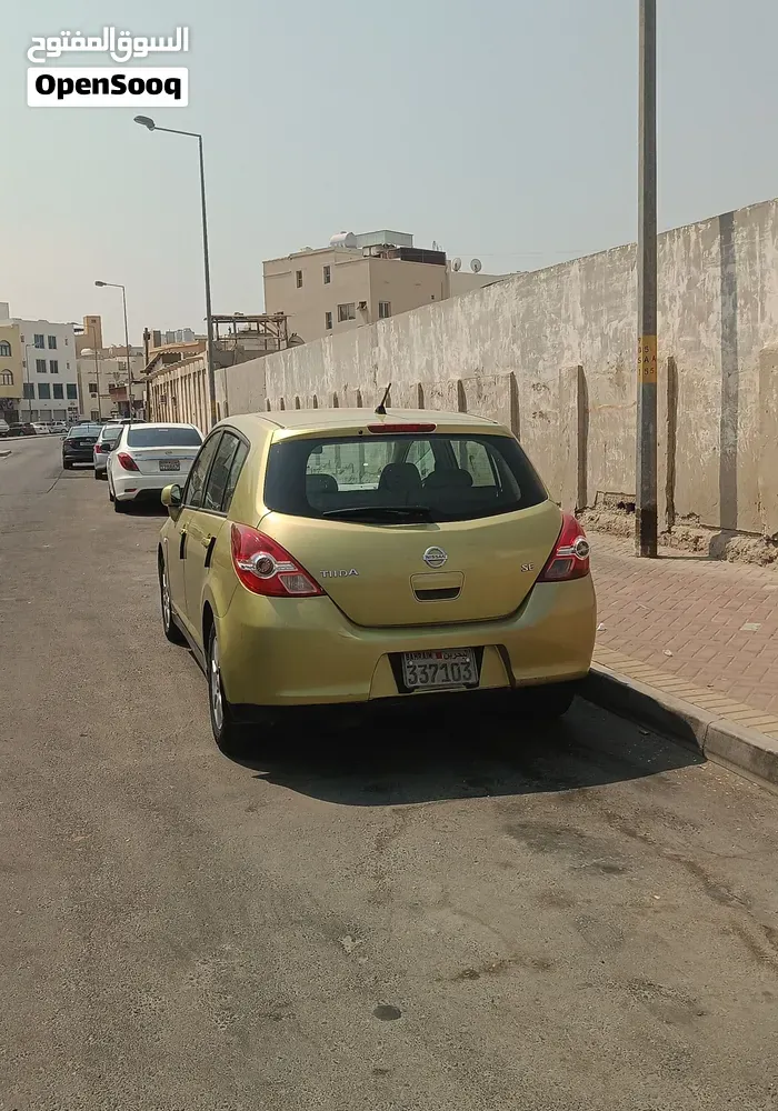 Nissan Tiida
