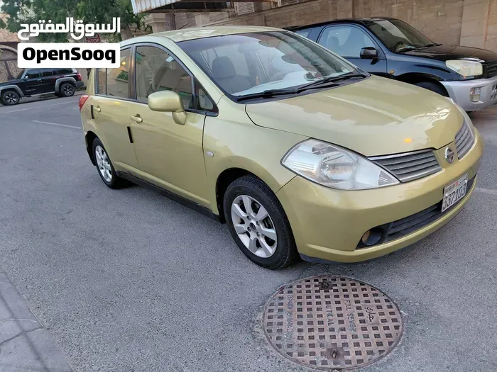 Nissan Tiida 2008 photo 4