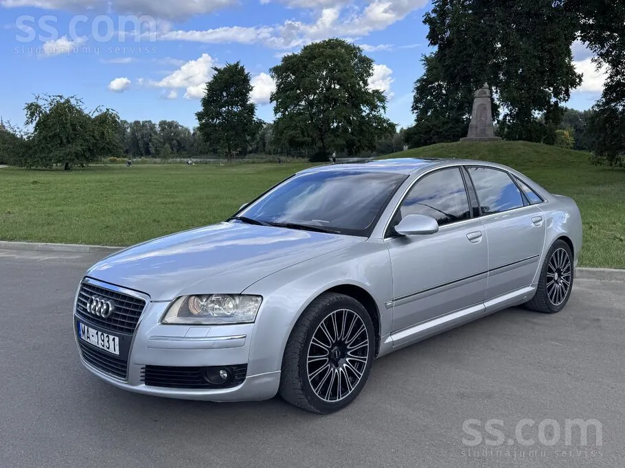 Audi A8
