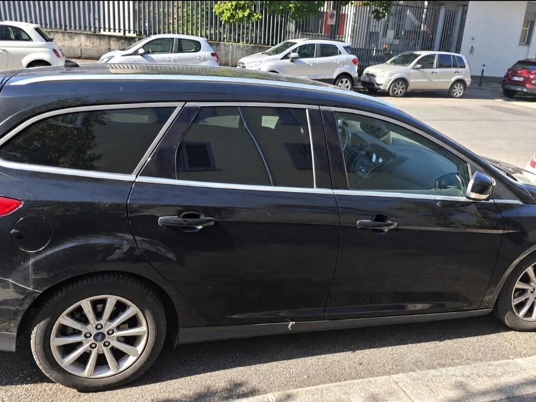 Ford Focus 2008 photo 3