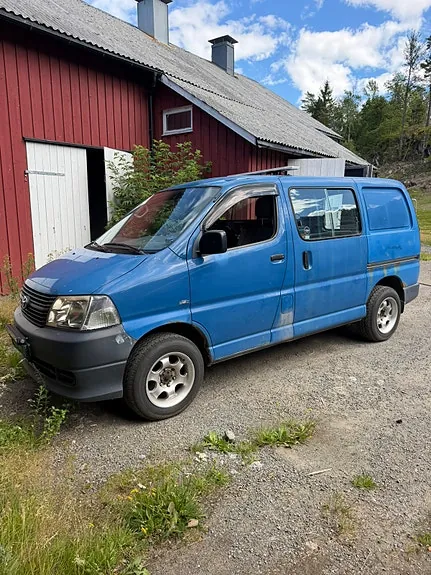 Toyota Hiace 2008 photo 5