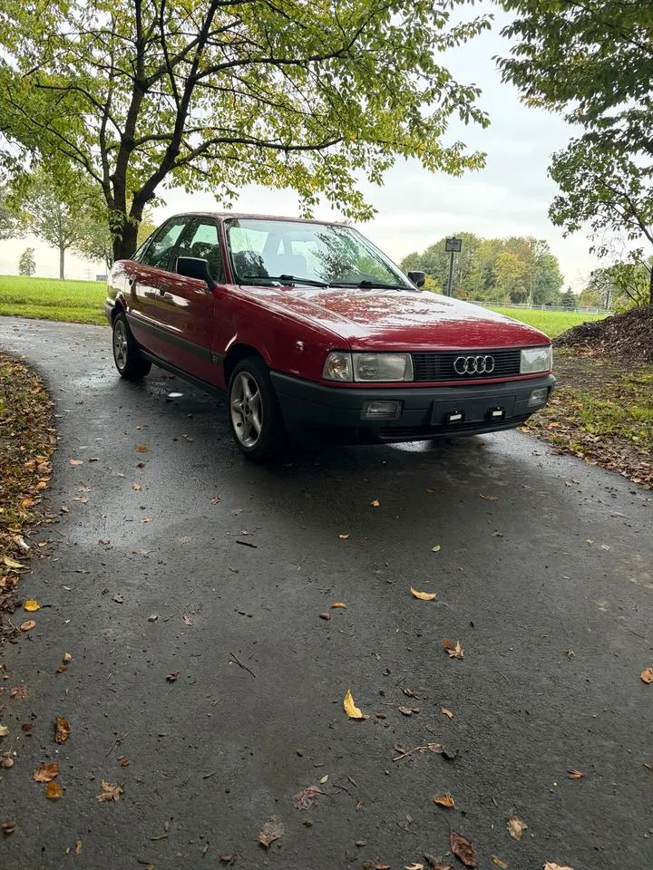 Audi 80