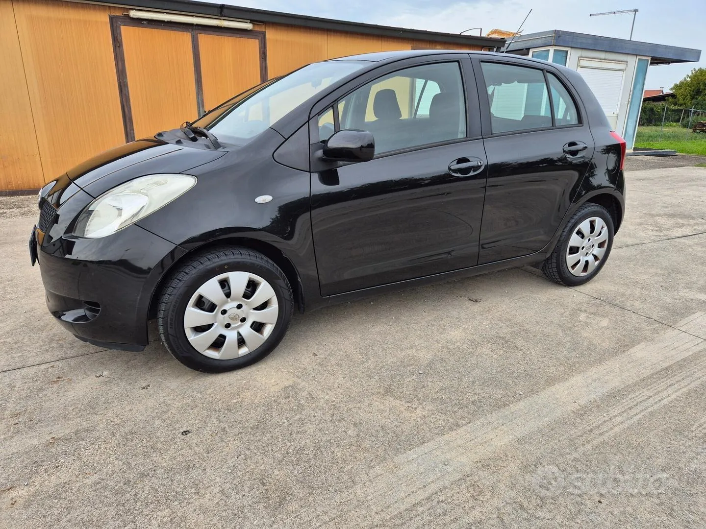 Toyota Yaris 2008 photo 4
