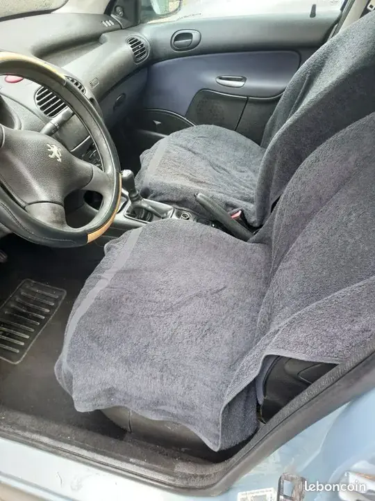 Peugeot 206 2001 photo 3