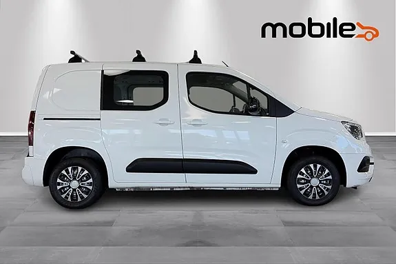 Opel Combo 2022 photo 2