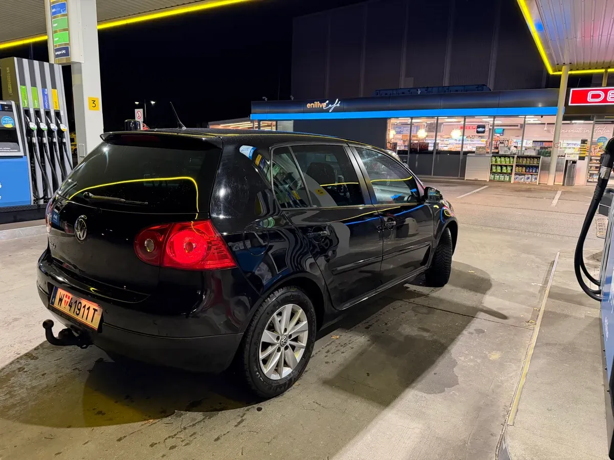 Volkswagen Golf 2007 photo 2